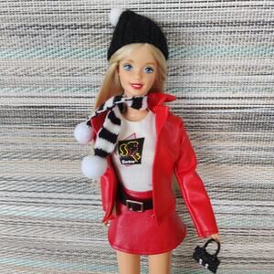 Vintage Barbie restyled Winter Holiday outfit